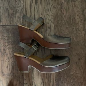 Kork clog heels